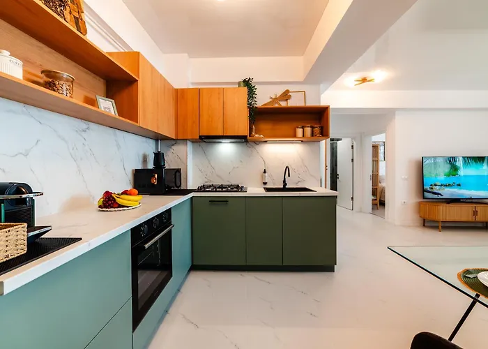 Olive Tree With Parking 3 Minutes Walk To The דירה