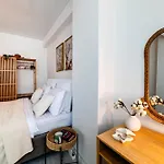 Olive Tree With Parking 3 Minutes Walk To The Apartamento Năvodari