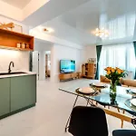 Apartamento Olive Tree With Parking 3 Minutes Walk To The