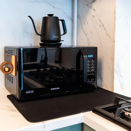 Olive Tree With Parking 3 Minutes Walk To The Năvodari