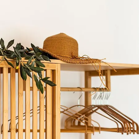 Olive Tree With Parking 3 Minutes Walk To The * Năvodari