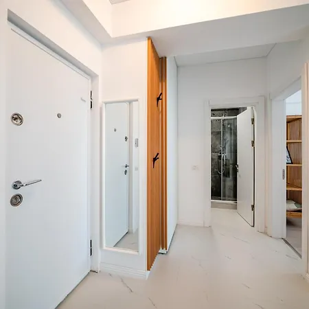 Olive Tree With Parking 3 Minutes Walk To The Apartman